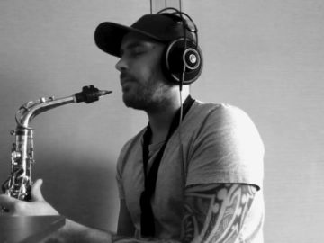 Hallelujah –  Leonard Cohen  (Jimmy Sax cover )