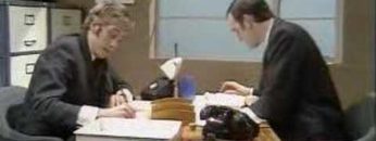 Monty Python – Falling From Building