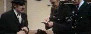 Monty Python – Silly Voices at the Police station