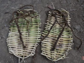 Primitive Technology: Sandals