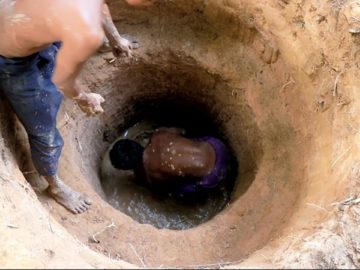 Primitive Tool : searching for groundwater