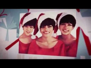 THE SUPREMES  santa claus is coming to town